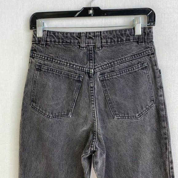 GAP Black High Waisted Tapered Leg Jean - Picture 6 of 7